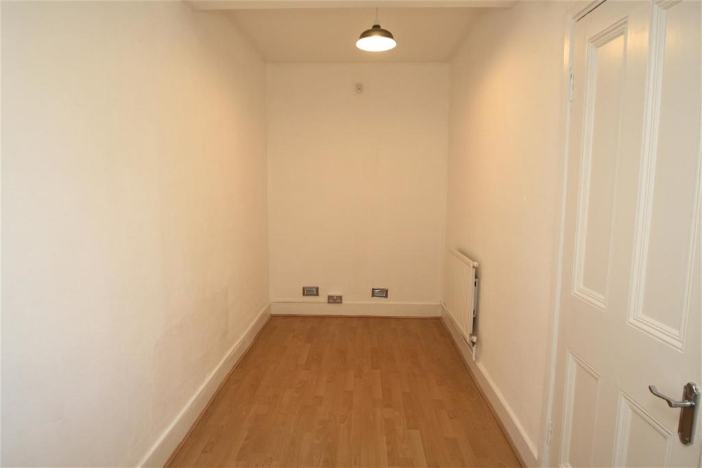 Bedroom2.JPG