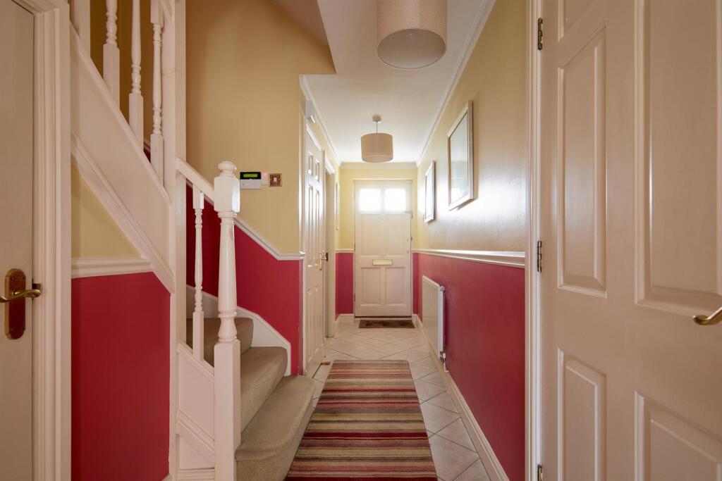 Corney Reach Way, Chiswick, W4