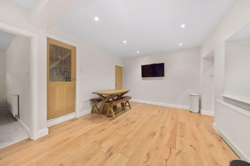Dining-Area