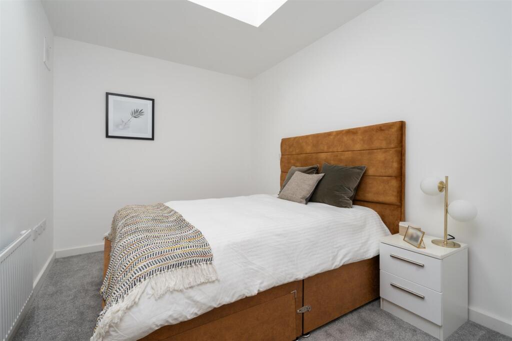 5 Paton Lodge_2.jpg