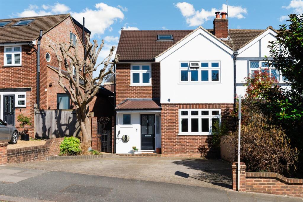 PEPYS ROAD, 144-38.jpg