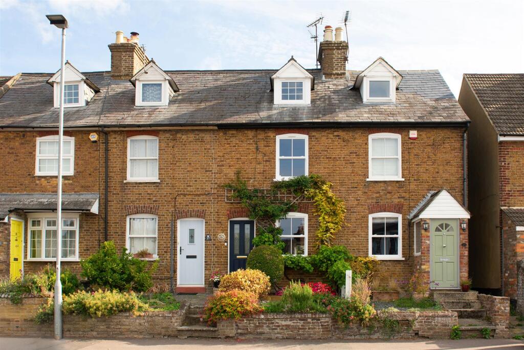 Wingrave Road, Tring