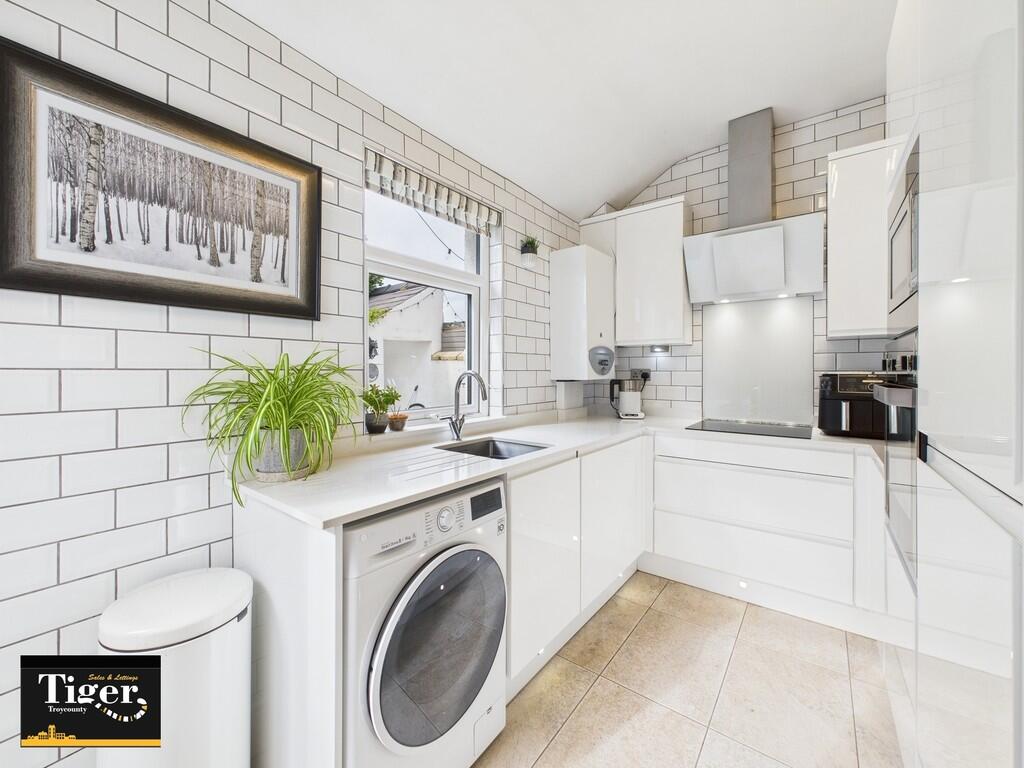 CAM03440G0-PR0277...