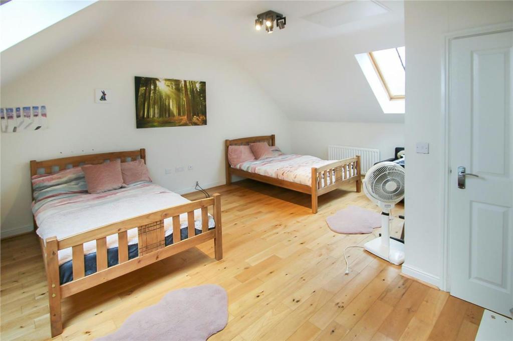 Bedroom 4