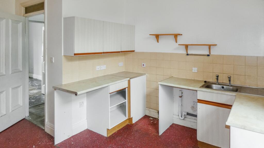 Flat 1, 84 Albany Street, Hull, East Yorkshire, HU3 1PN