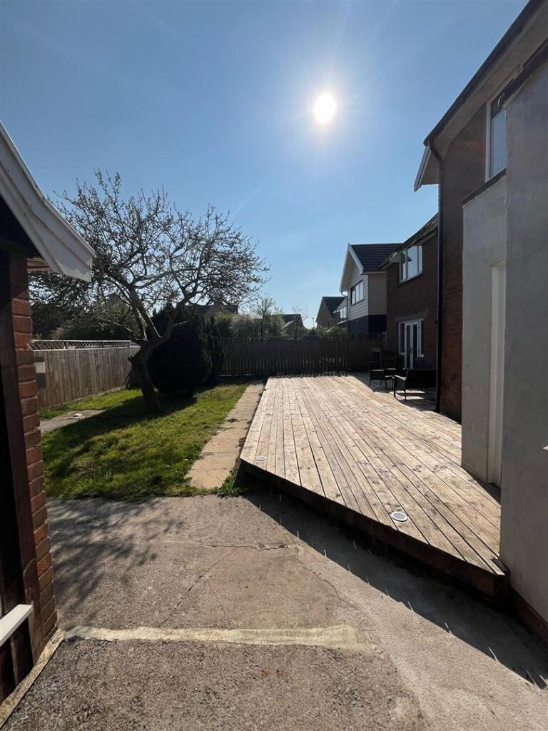 WhatsApp Image 2025-04-11 at 18.03.07_80c35956.jpg