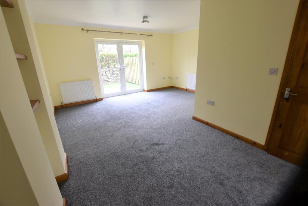 Sitting/Dining Room