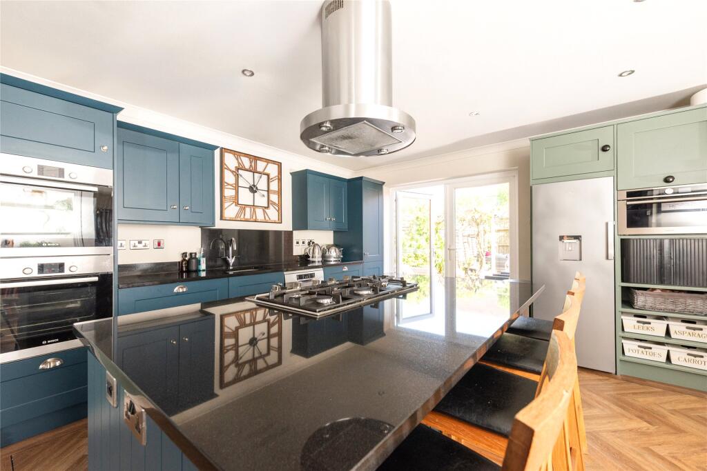 Kitchen / Breakfast