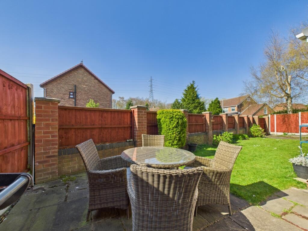 CAM02386G0-PR0124-STILL024