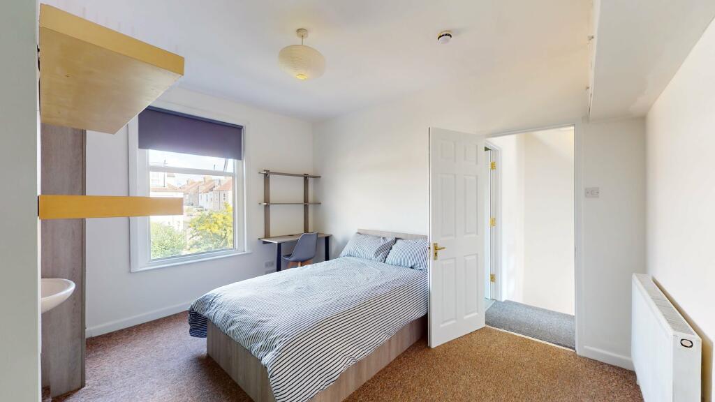 38-Brentry-Road-1006