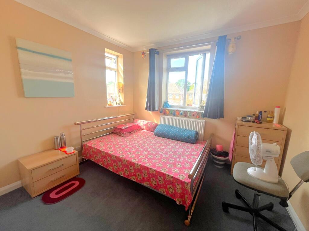 05Bedroom