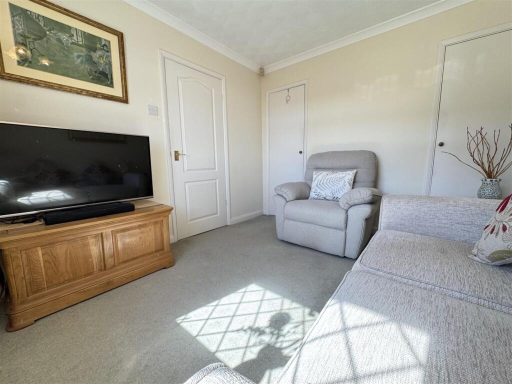 IMG_1214 (Large).JPG