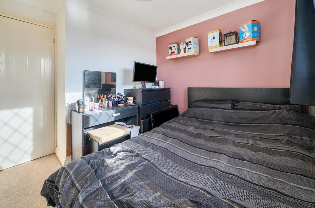 1365077-7-68f7631...