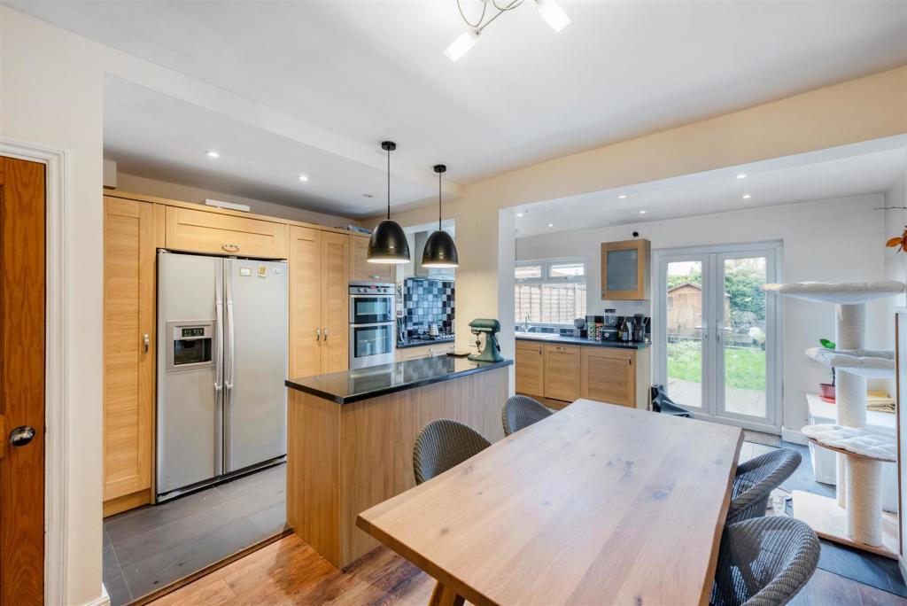 Kitchen &amp; Dining Area