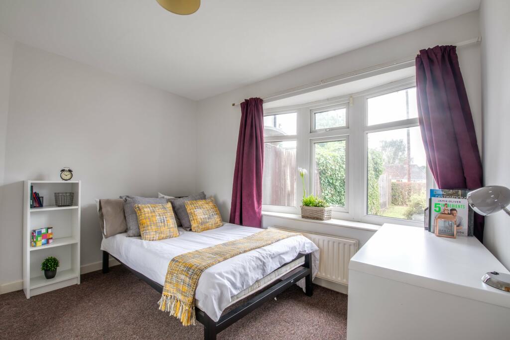 MIDDLETON  COMFORT -