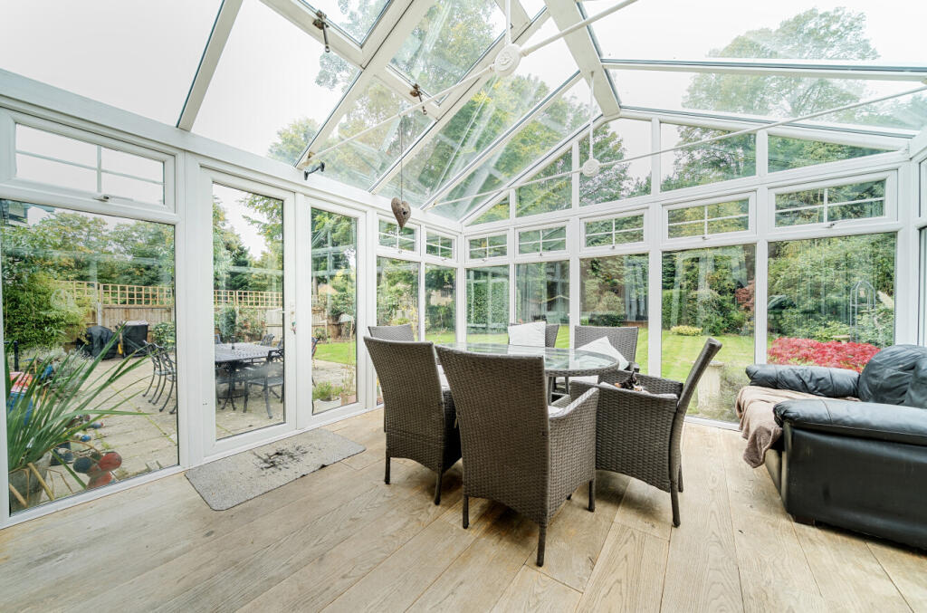 1364201-10-68e650...