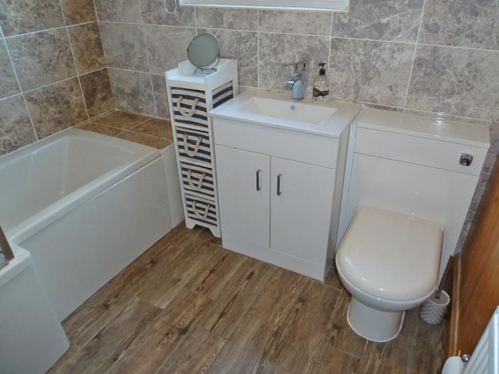 Modern Bathroom