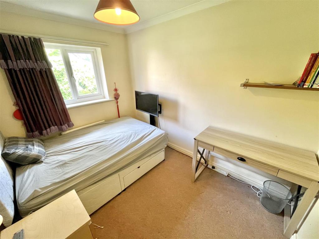 Bedroom 3.jpg