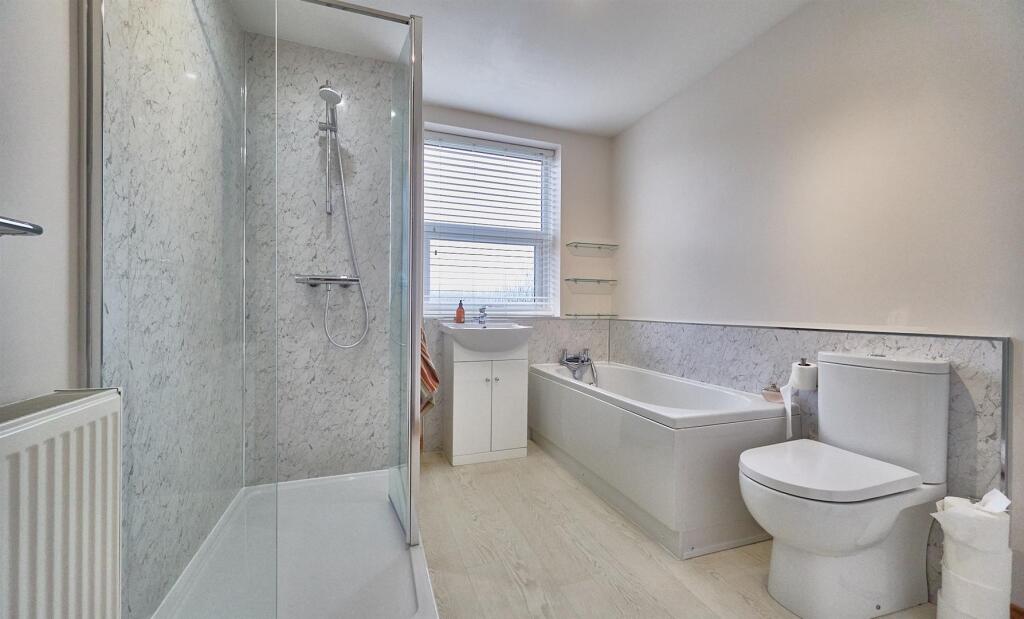 Brittania road 6.jpg