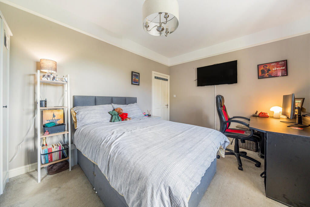 1354464-47-68d3f5bedfe1c-ARW-1