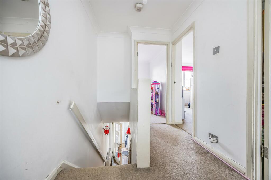 6 Hemlock Road, Waterlooville-PorticoMarketing-Nex