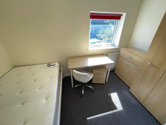 hillside-avenue-ct2-8ha-964024