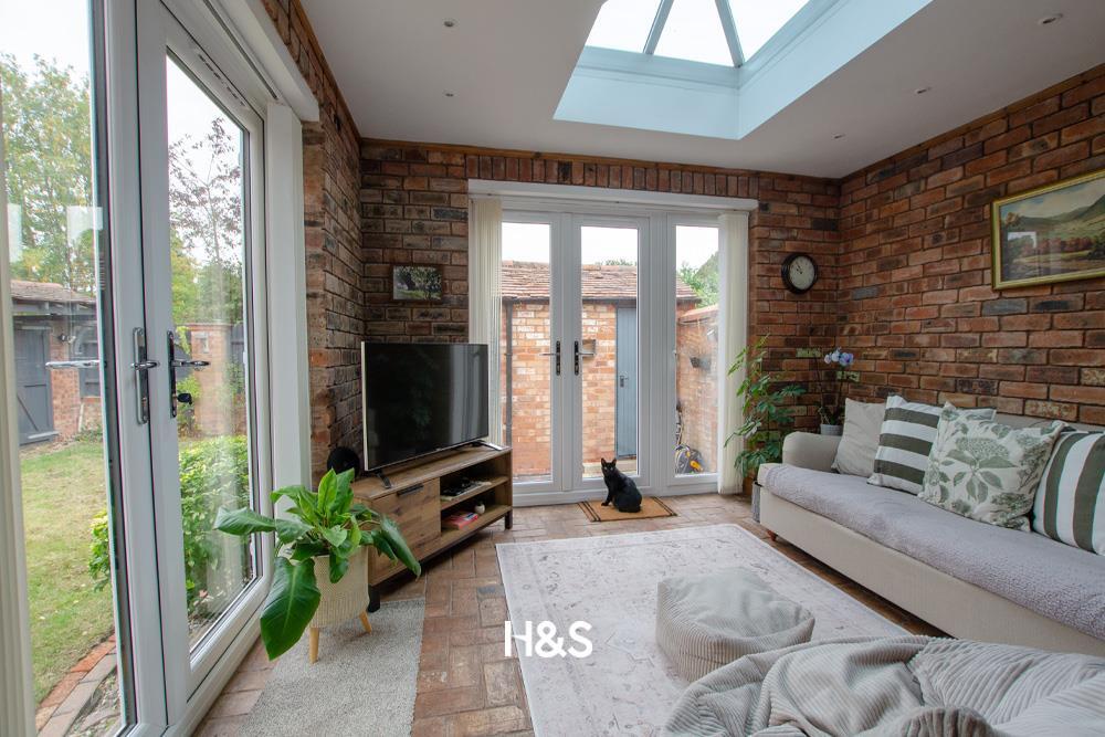 10 Hamlet Road -orangery.jpg