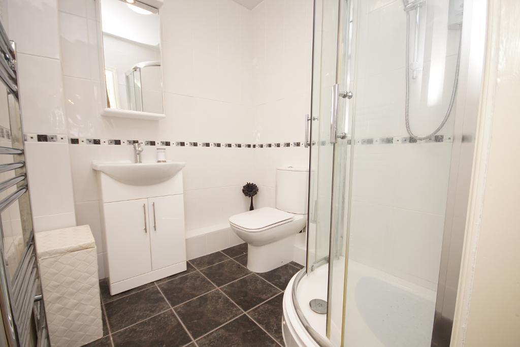 En Suite Shower Room