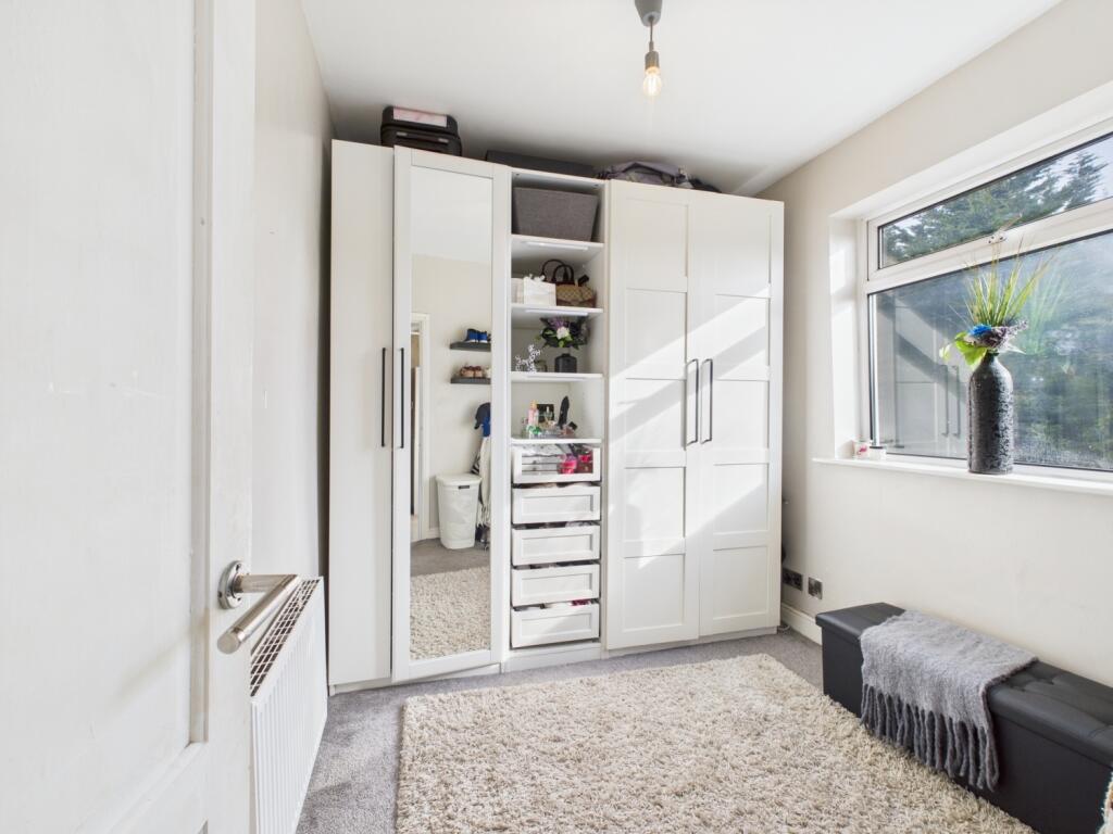 CAM04634G0-PR0025-STILL013