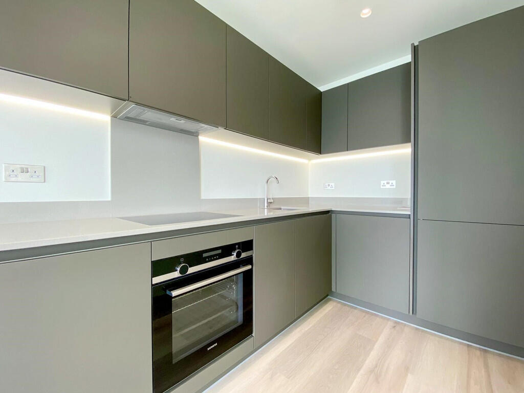 Kitchen (12) NEW