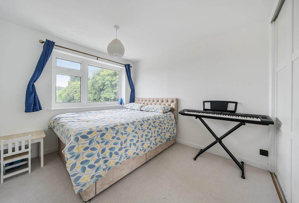 1332049-1-6887763...