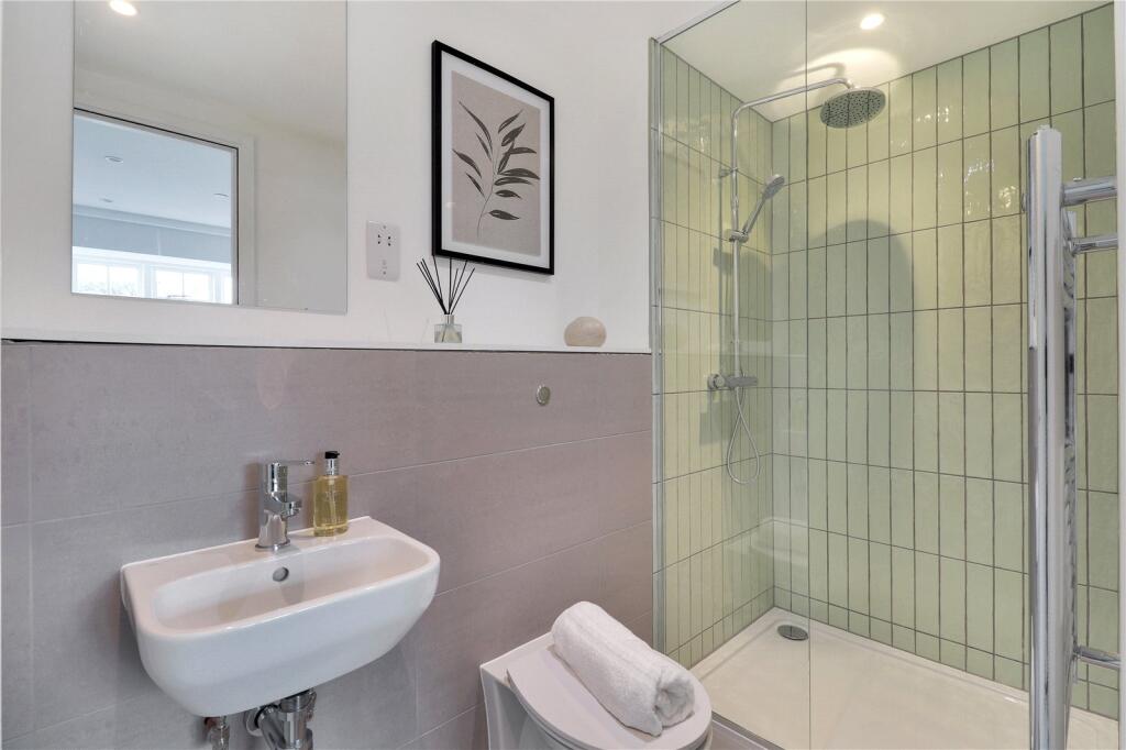 Show Home Ensuite