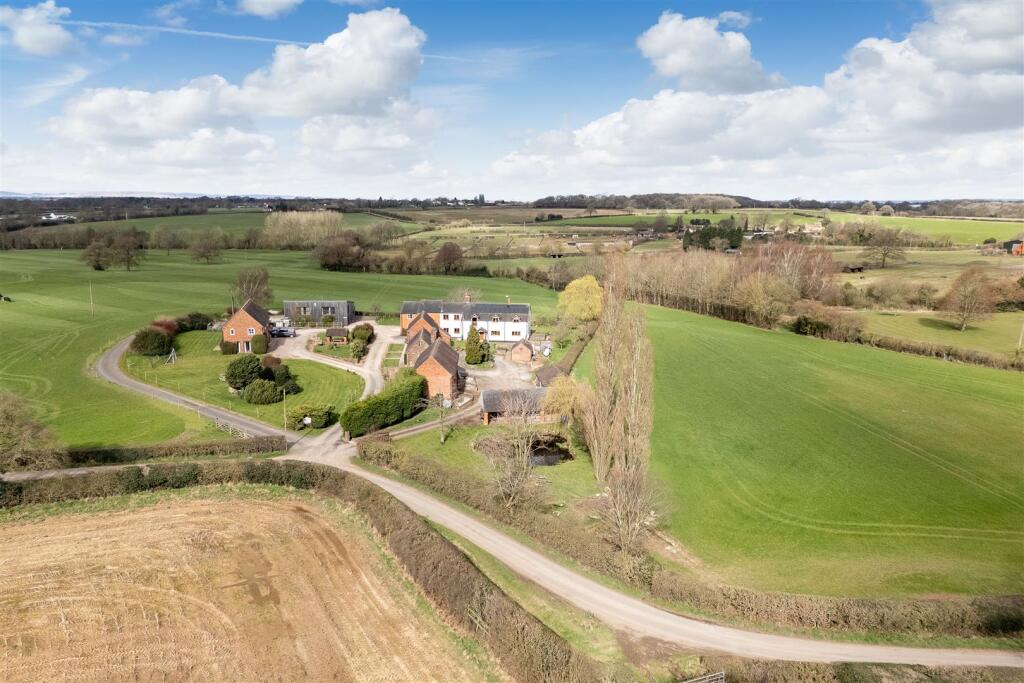 Hipsley Lane, Hurley