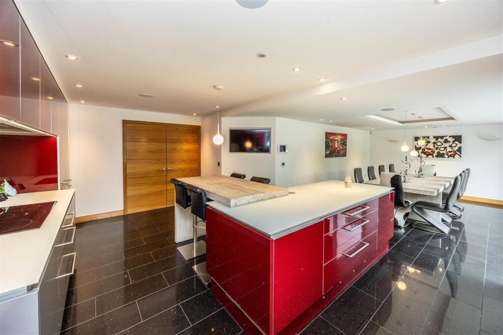 27PLLeeds-250425-9