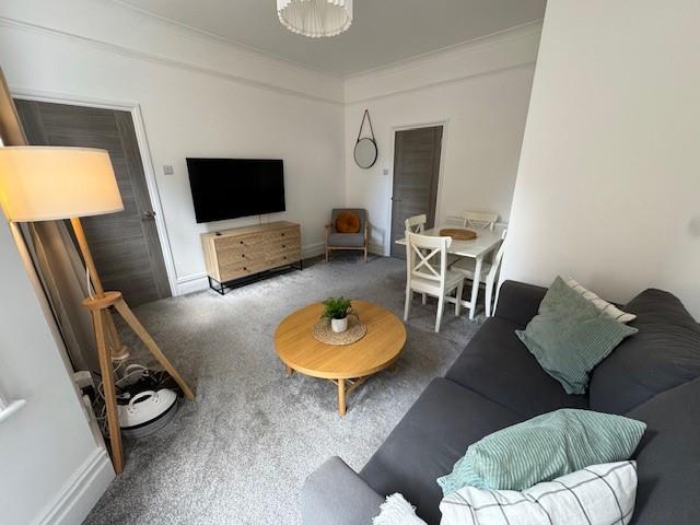 living room 2.jpg