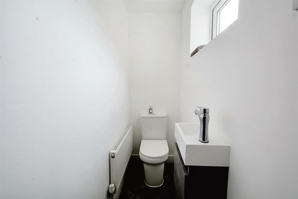 wc.jpeg