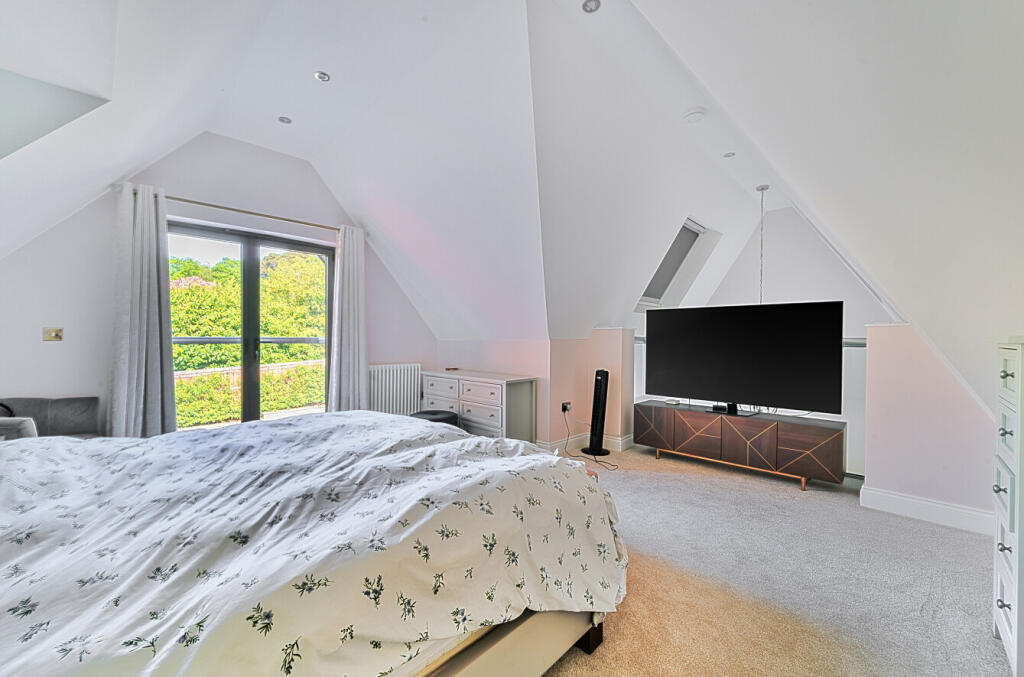 2-68223b6cdd686-1...