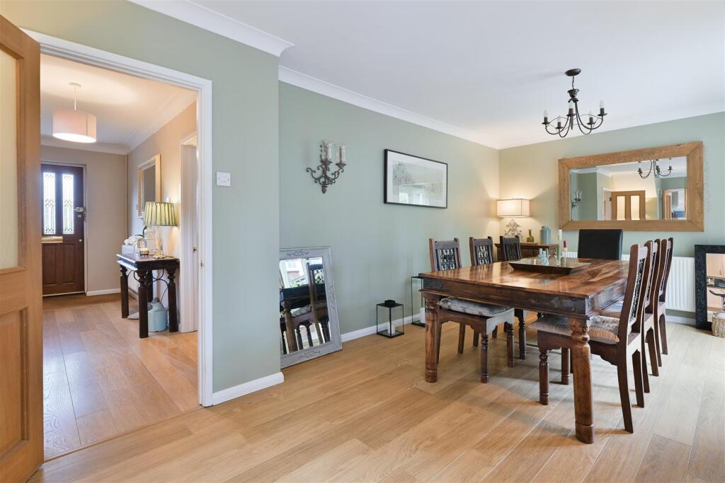 GROVE LODGE- (9).jpg