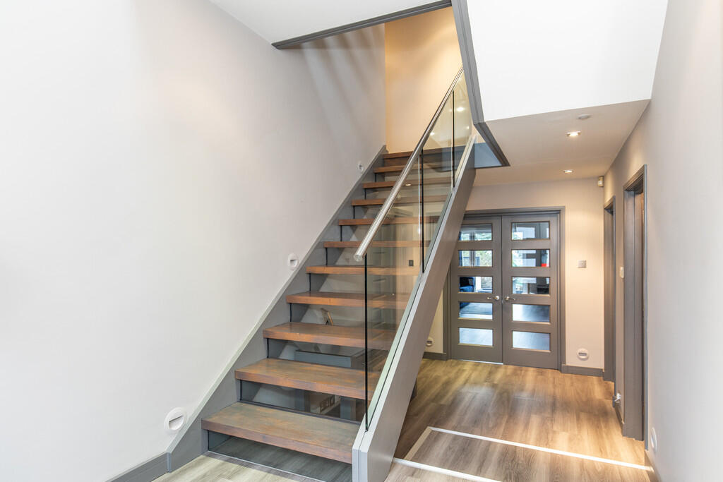 80 Shirley Drive1...
