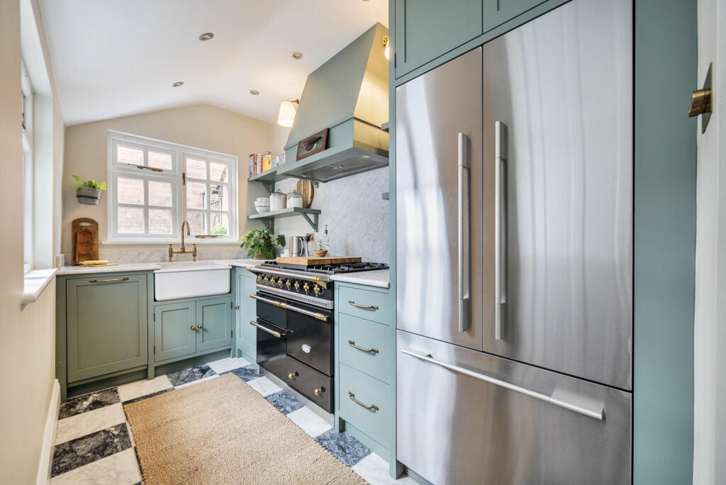 1294945-29-682b4f...