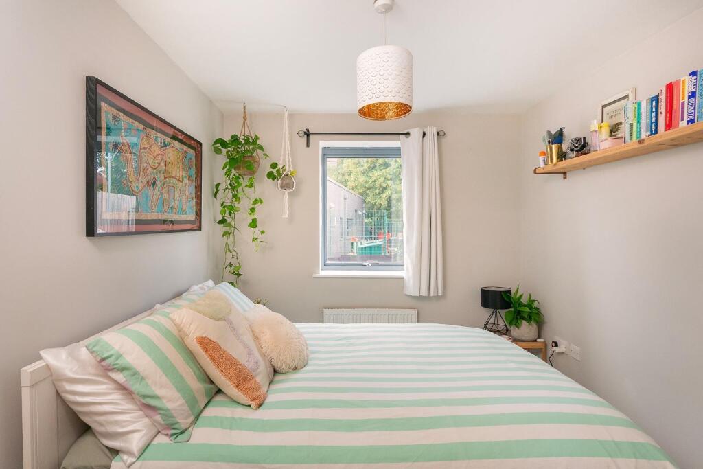 FT1KSE - Bedroom C.jpg