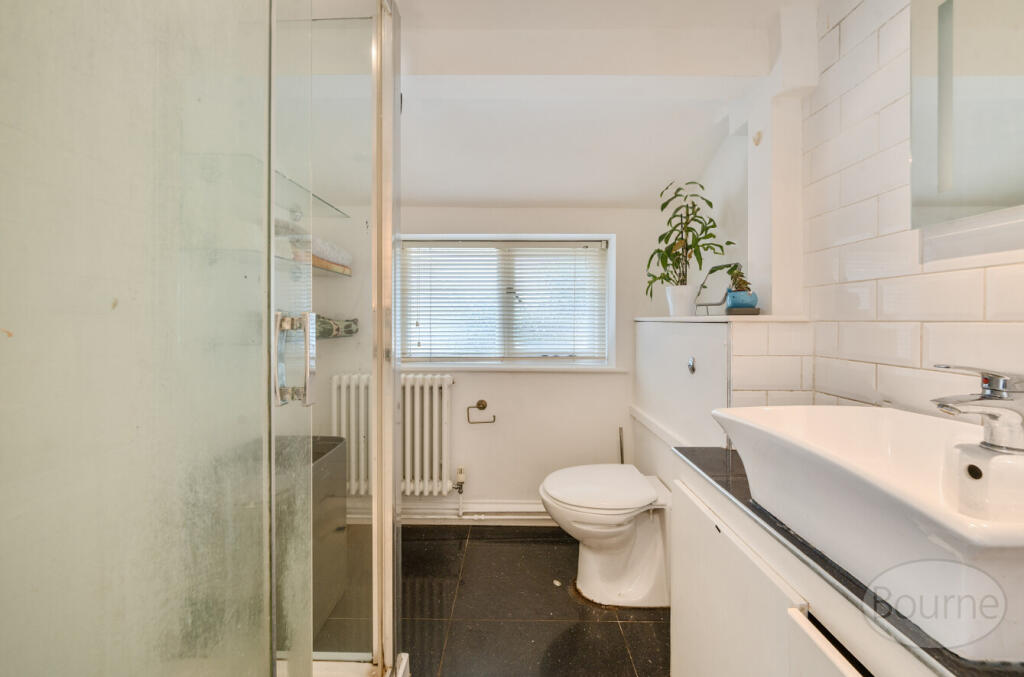 610c3888-4f14-4c7...