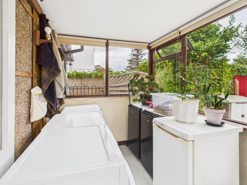 CAM01740G0-PR0434-STILL022