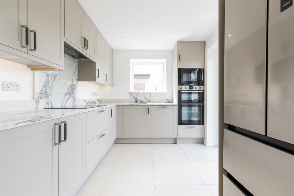 78BroadLane-5.jpg