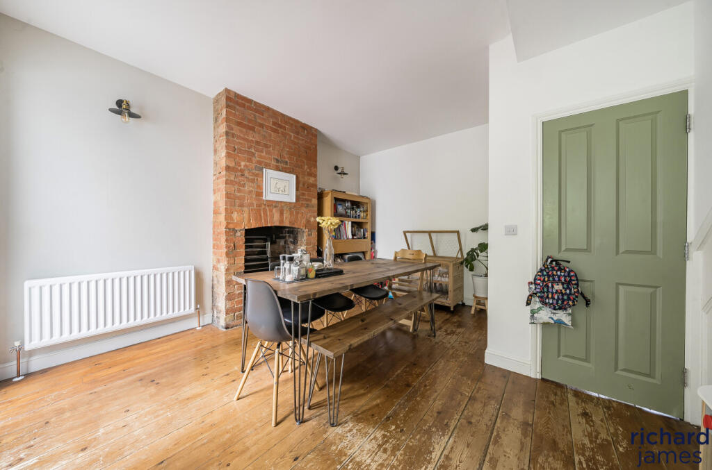 5fc784920de8483784903799aef71b7c