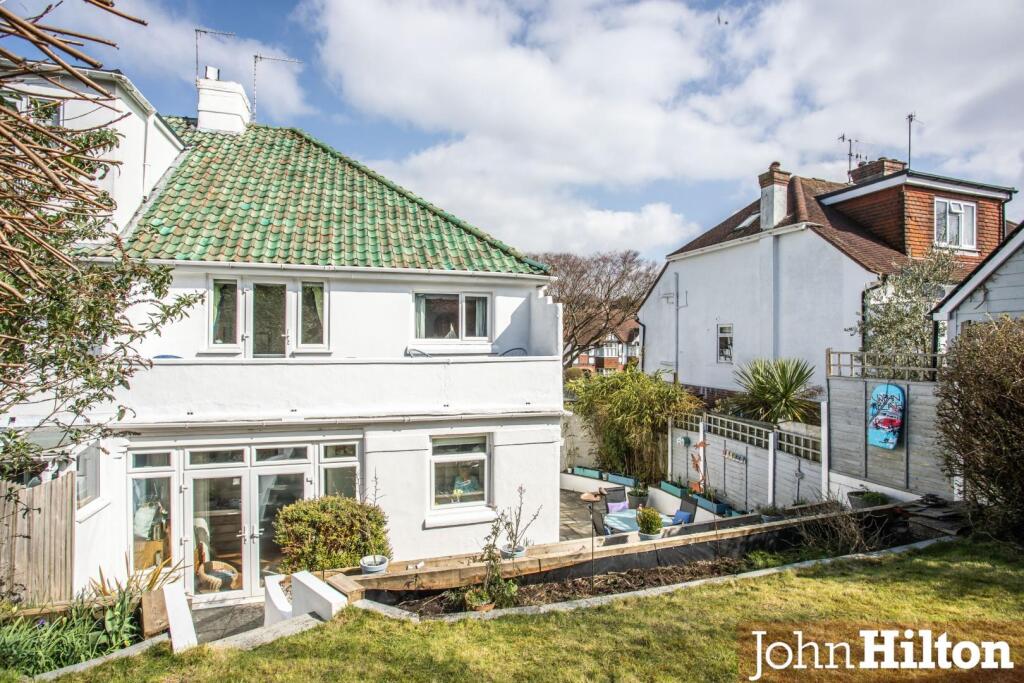 Goldstone Crescent-13.jpg