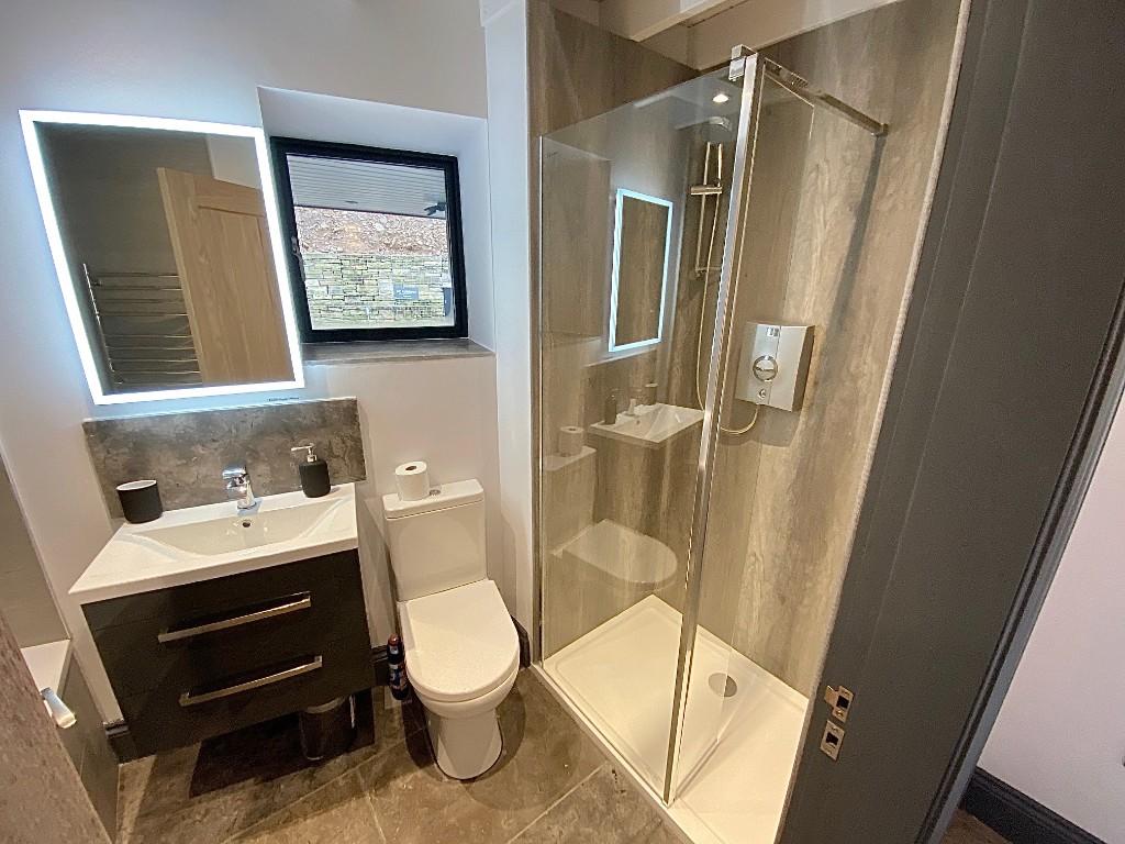 HOUSE BATHROOM