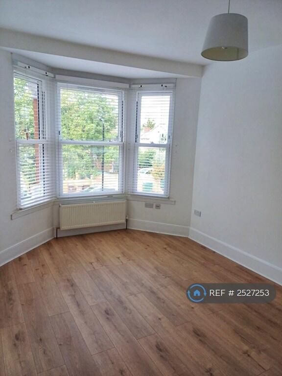 Bedroom 1 (Upstairs)