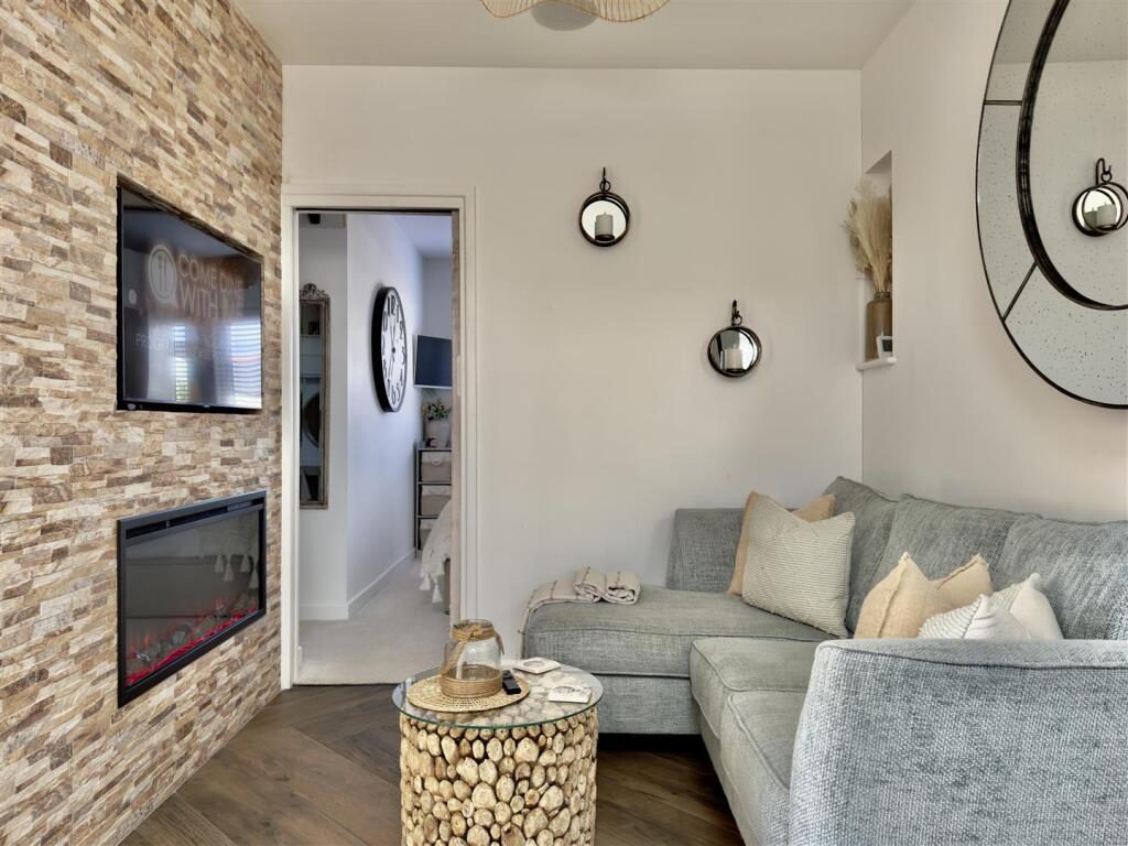 ANNEXE LIVING ROOM.jpeg