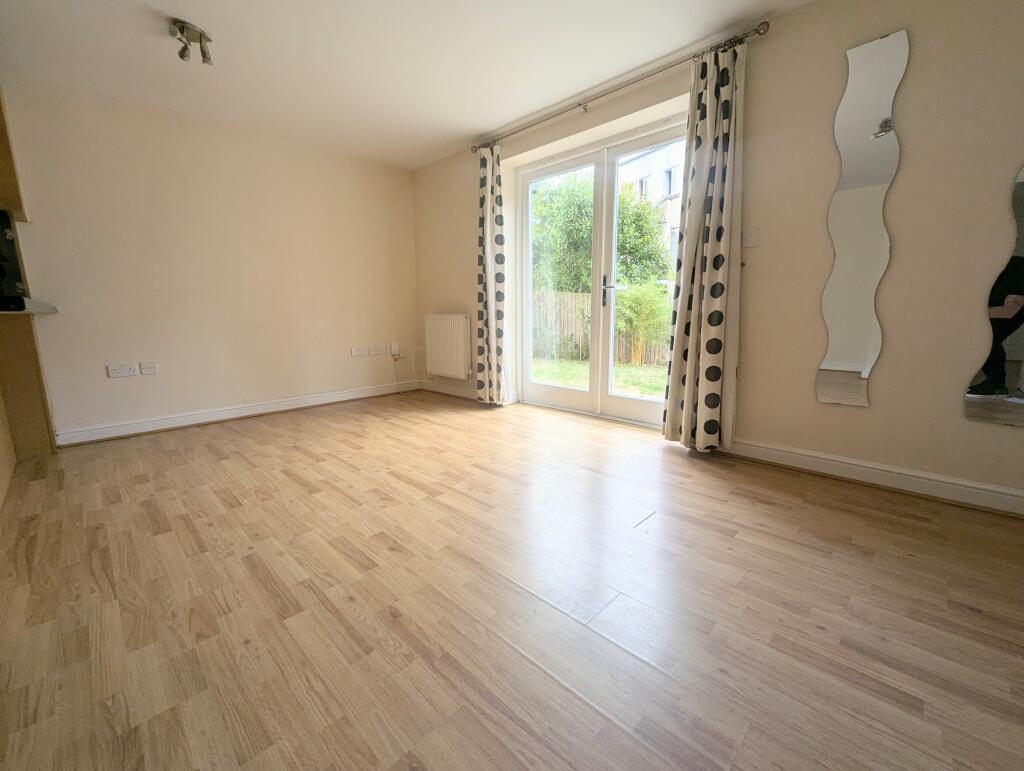 1000031823 T202508131423.jpg